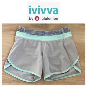 Lululemon Ivivva girls’ lined Speedy short, 4” inseam, light gray size 10